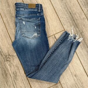 BKE Payton Stylish Blue Distressed Women Jeans 31